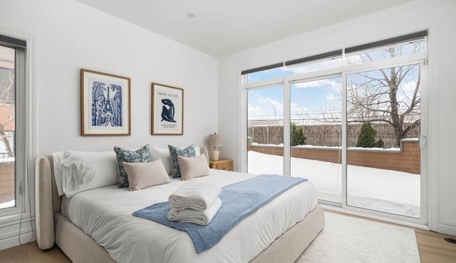Bright 1BR Condo – Modern Comfort & Wi-Fi (B)