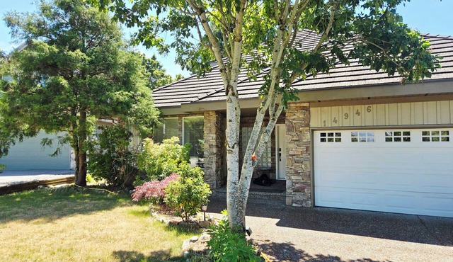 Bright & Spacious Estate