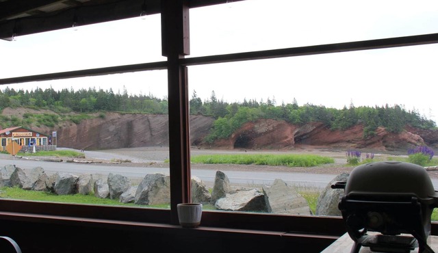 Bunky on the Beach · UNESCO Geopark