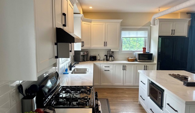 Burk’s Falls Escape 2 Bed 1 Bath