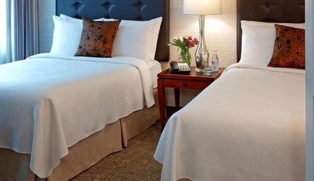 Cambridge Suites Toronto