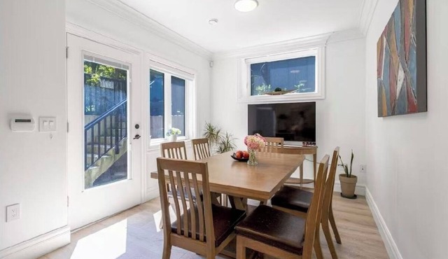 Carol’s garden home in the best community