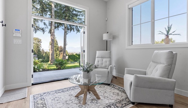 Cedar Breeze Guest Suite