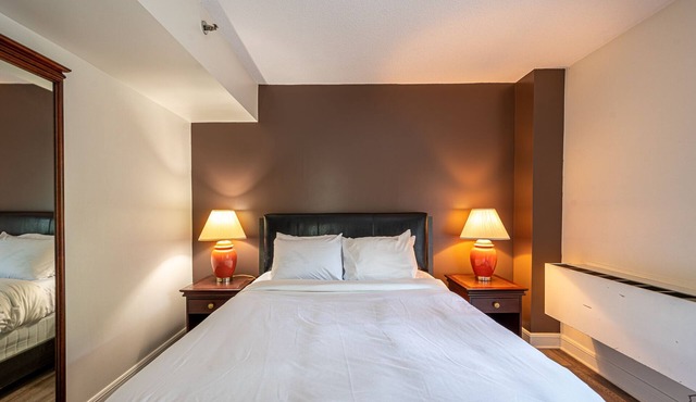 Chambre lit Queen avec balcon (25)