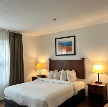 Charlottetown Inn & Conference Centre