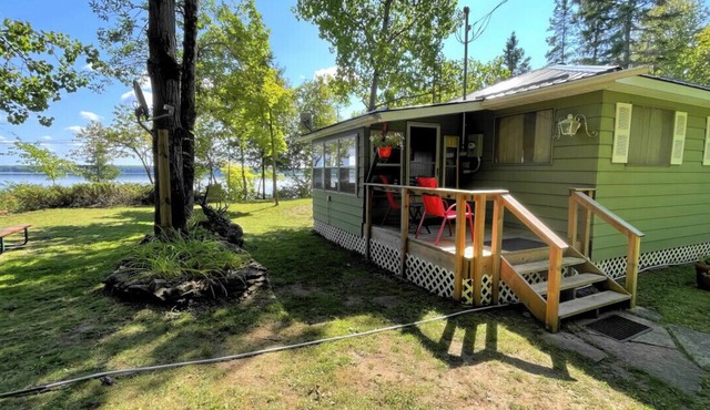 Charming Cottage: Affordable, Accessible, Close to GTA!