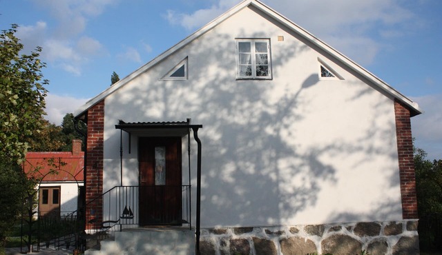 Charming old brick cottage in Summer paradise Osterlen in Loderup