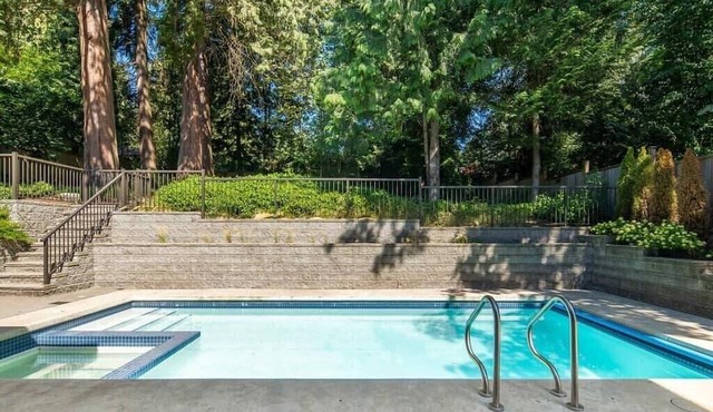 Cinematic Mansion with Pool and Hot tub