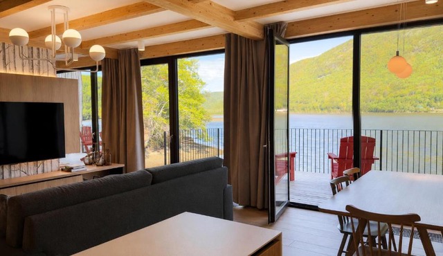Cormorant Rock Chalets