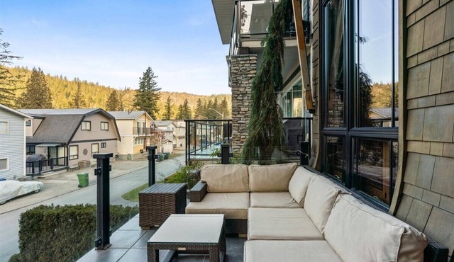 Cottage in Cultus Lake!
