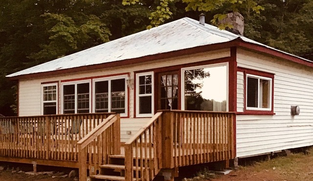 Cottage plus Cabin, Minden, level lot, south facing, sandy beach