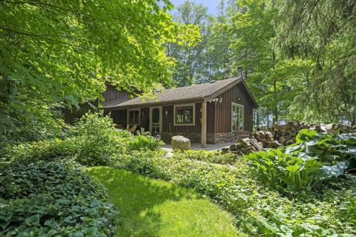 Cottage Retreat, Sauna, campfire, full disconnect