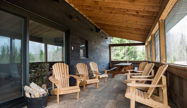 Country Cottage on 80 acres
