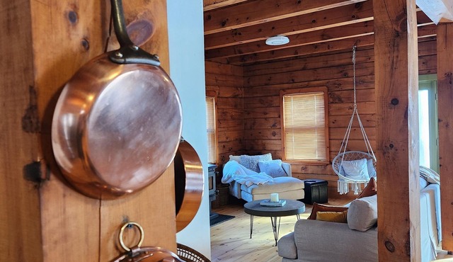 Country Log Home - a quiet get-a-way not far from the city.