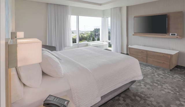 Courtyard by Marriott Burlington