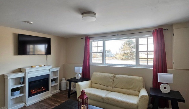Cozy 1-bedroom apartment with WiFi, AC in welcoming Mount Herbert