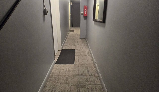 Cozy 2 bedroom apartment with large patio