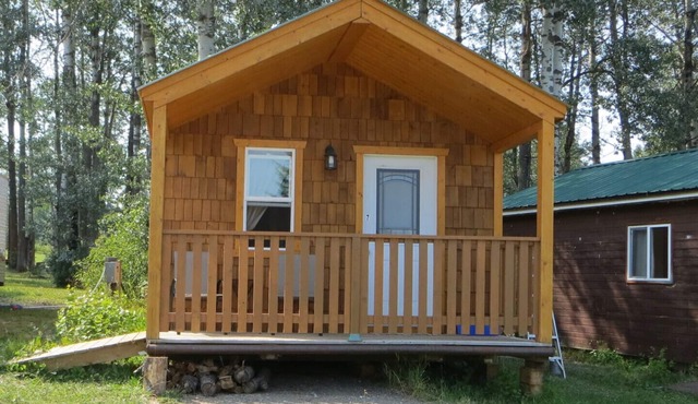 Cozy cabin at Piper's Glen Resort in Bulkley-Nechako