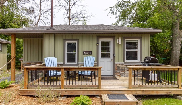 Cozy Couple`s Getaway in PEC