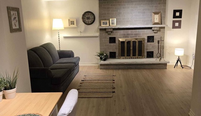 Cozy Full Basement in a nice area, separate entry