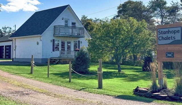 Cozy House/Cottage, minutes to National Park & Golf Course