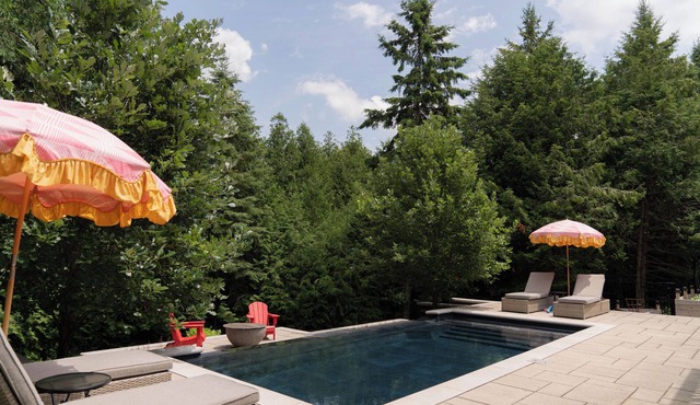 Cozy Private Suite with pool