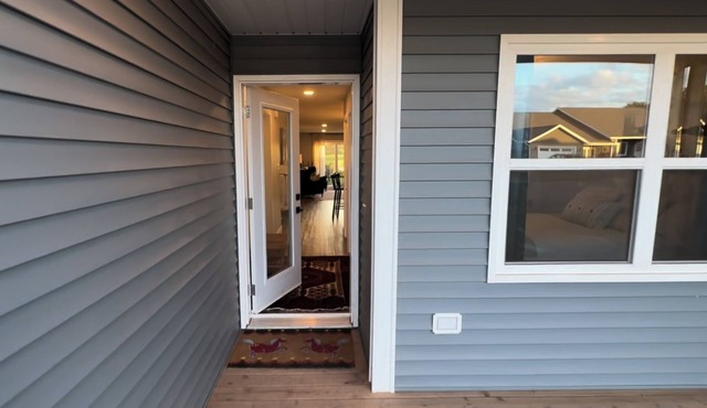 Cozy retreat 10 minutes to Downtown Charlottetown; 20 minutes to Stanhope beach