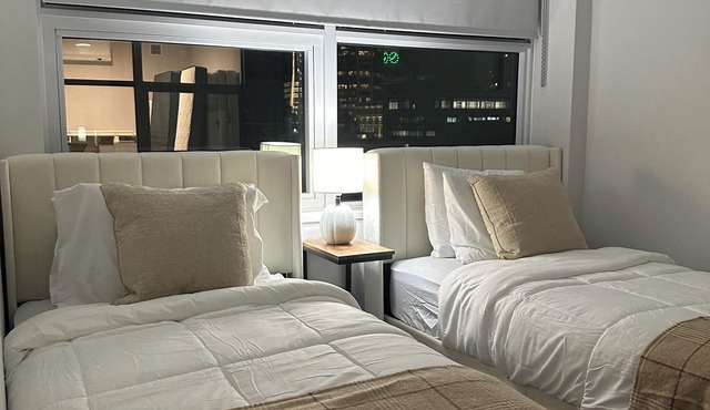 Downtown center (new) Waterfront Apartment (Long-term stay only)