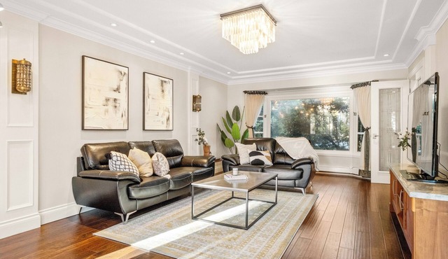 Elegant Private Suite | Near UBC & Kerrisdale