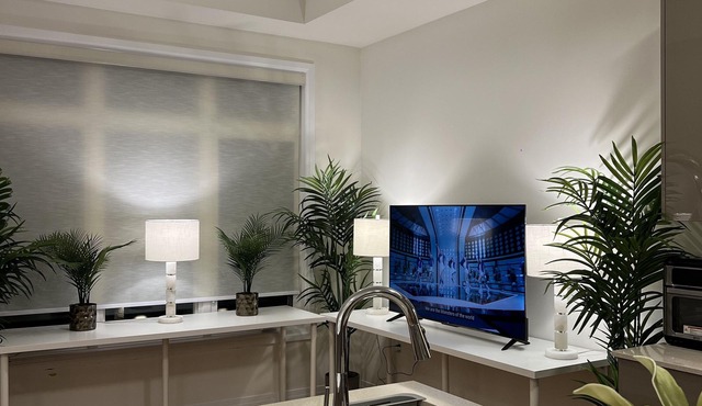Elegant Whole Townhome In Woodbridge Estate Vaughan