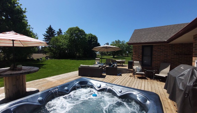 Elora Country Bliss