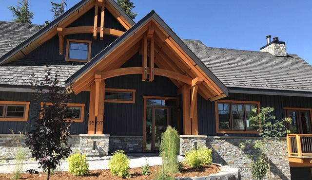 Exceptional Ski-in/Walk-out Home - 4100 Sft