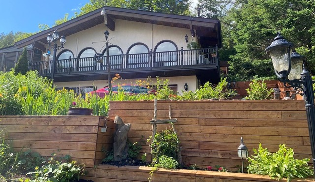 Experience a Quebec summer in the Laurentians 🍁