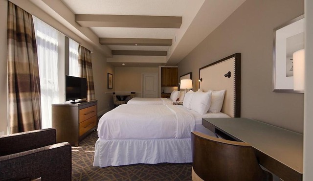 Fairways Hotel on the Mountain
