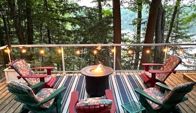Family Friendly Getaway in Sucker Bay on Lake Rosseau! Sleeps 8!