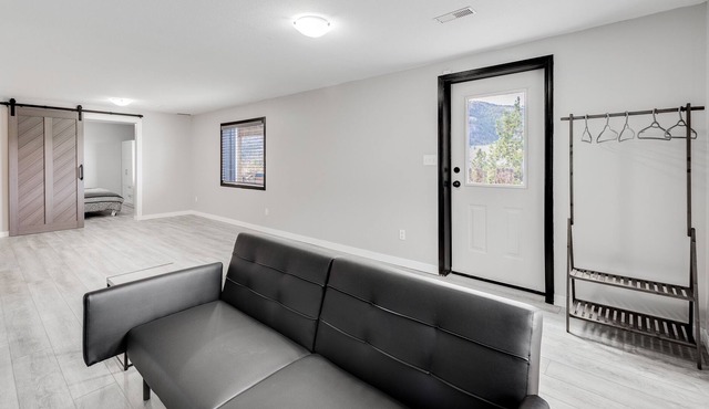 Fantastic Updated Lakeview Suite in Okanagan Falls
