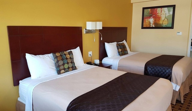 Fox Motor Inn