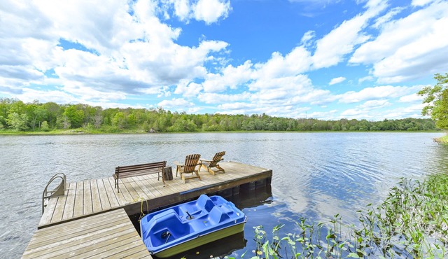 GC Lake Forest View Cottage