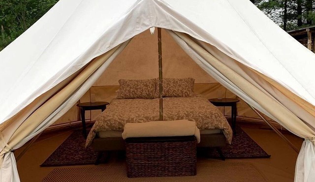 Glamping Farmstay for an Outdoor Adventure in Acton, Ontario