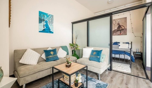 GLOBALSTAY. Modern Light 1BD Apt in DT Hamilton. Free Parking in Hamilton/Canada