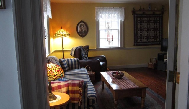 Grand Oak Manor Bed & Breakfast