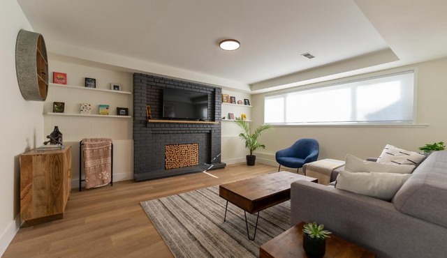Guest Suite steps away from parks, trails & transit.