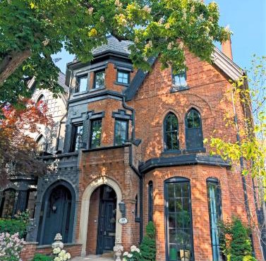 Hazelton Heritage Bed & Breakfast