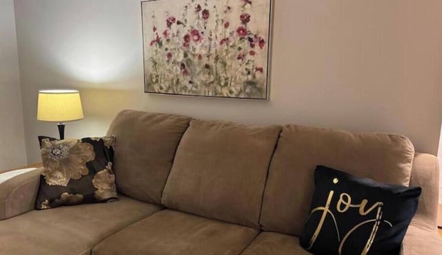 Hidden Garden Gem; Pet Friendly