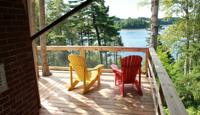 Highview Three Season Cottage - as low as 229CAD/nt - 3 Bed, 1 Bath