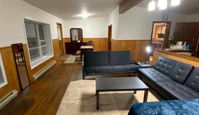 Hillcrest Motel