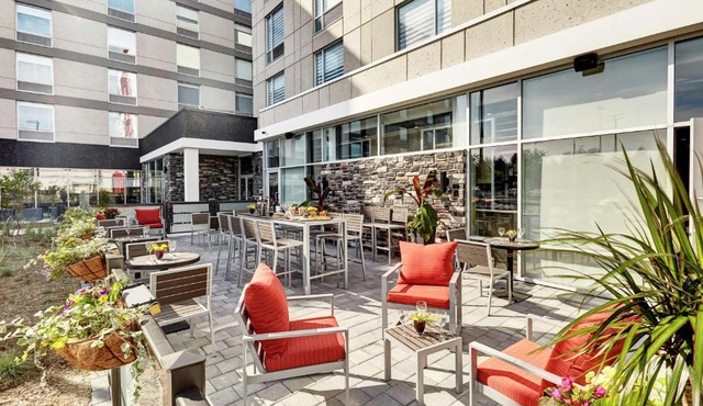 Hilton Garden Inn Toronto/Brampton West, Ontario, Canada