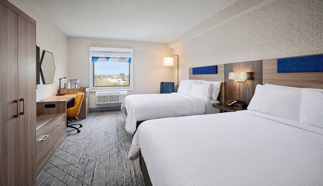 Holiday Inn Express Hamilton Upper James by IHG