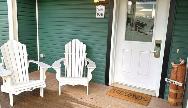 Home Away Villa: Ideal for Island Adventures