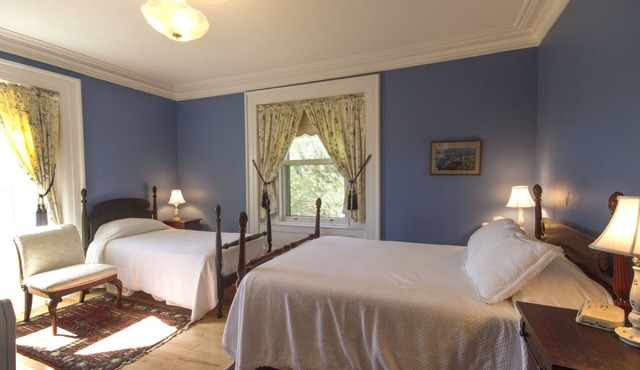 Homeport Historic Bed & Breakfast/Inn c 1858
